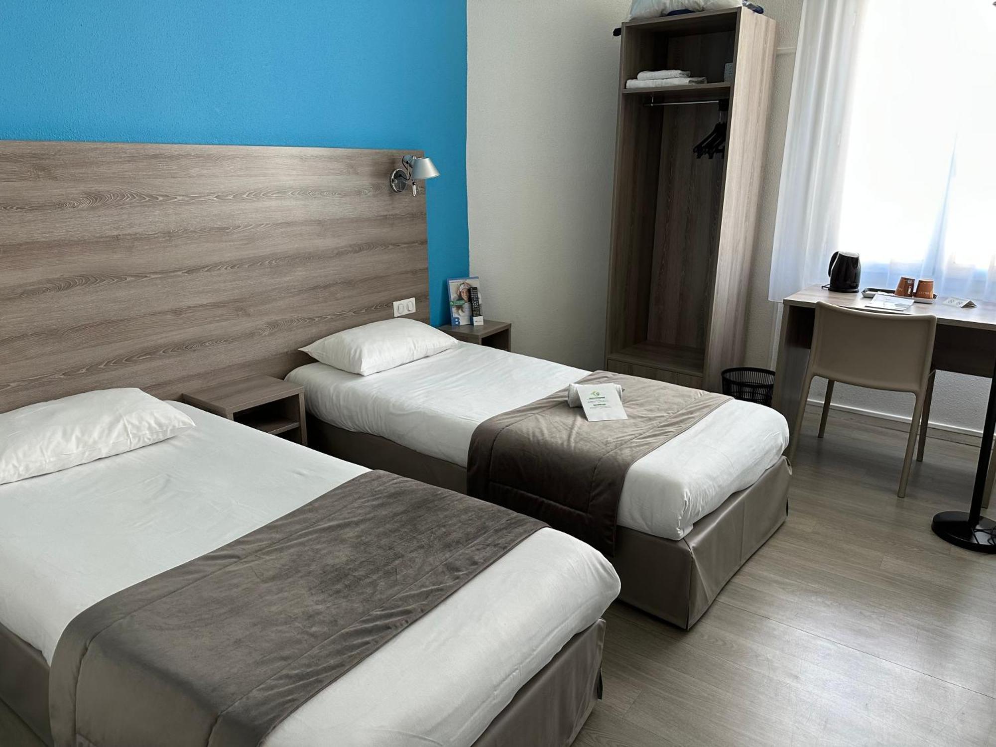 Brit Hotel Confort Nevers Centre Gare Buitenkant foto